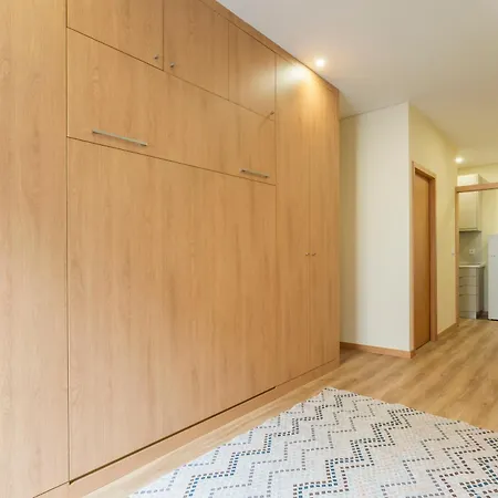 Host Wise - Urban Escape Apartamento
